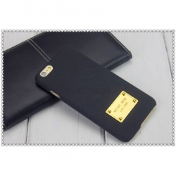 Пластиковый Чехол-накладка софттач Michael Kors для iPhone 6 Черный
